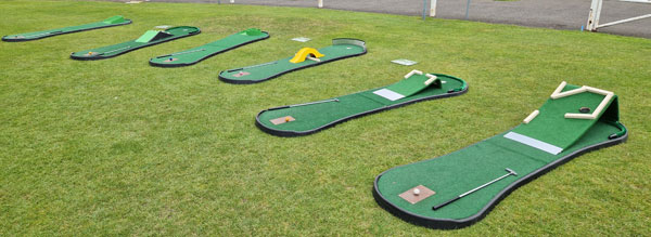 Mobile Crazy Golf Course hire